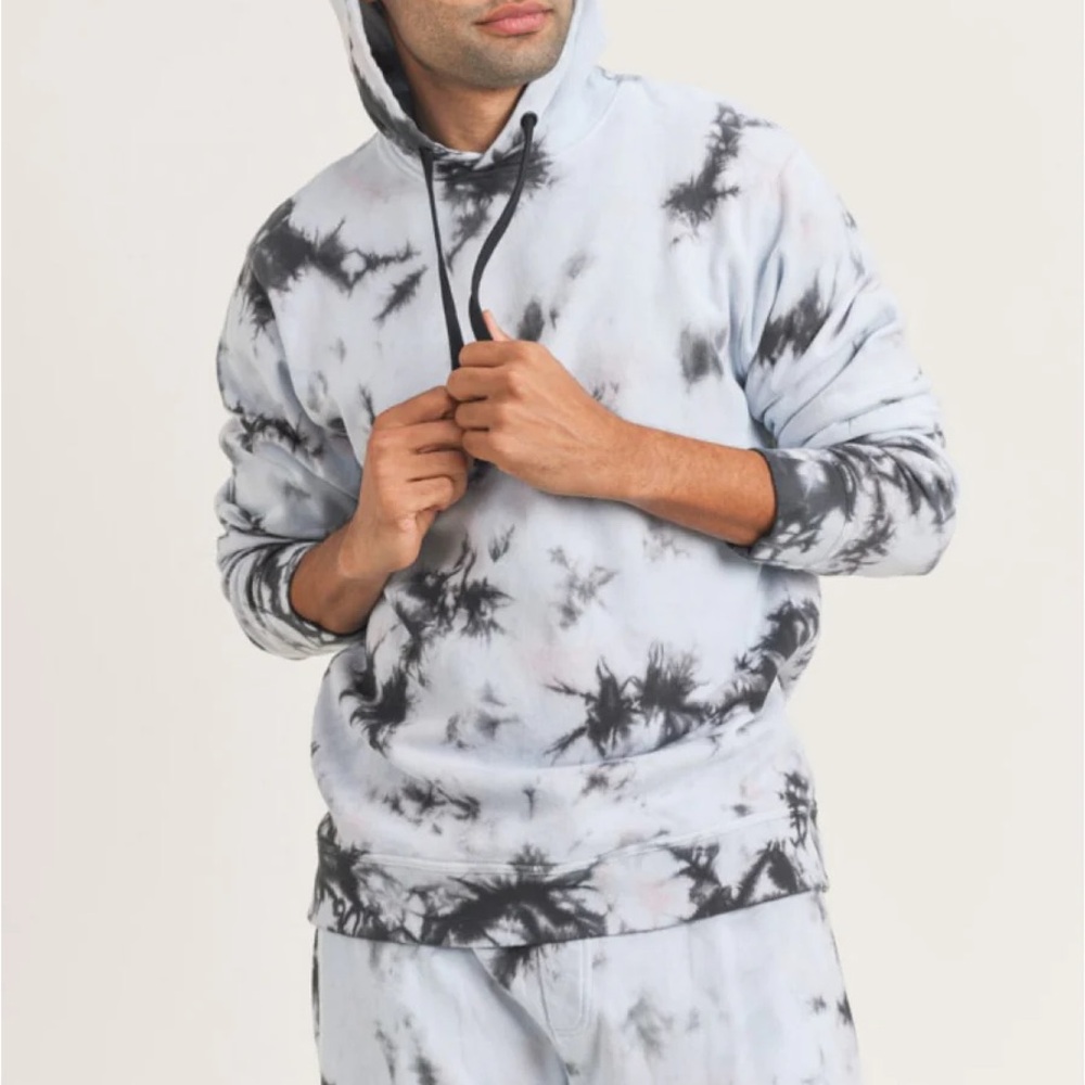 Mono B Men's Black and White Tie-Dye Hoodie